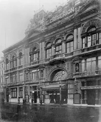 Das Criterion Restaurant und Theater, 1902